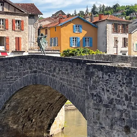 Feriehus Maison Confortable A Avec Terrasse Villefranche-de-Rouergue