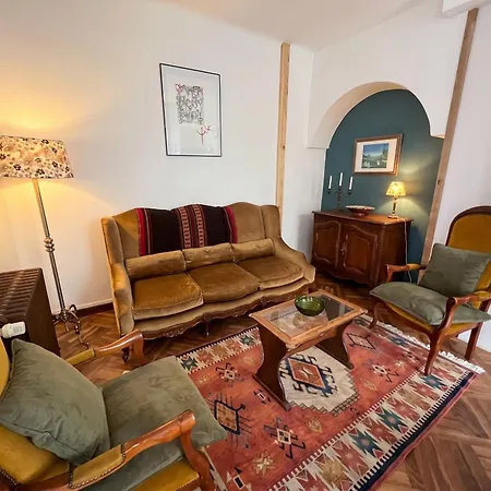 Feriehus Maison Confortable A Avec Terrasse